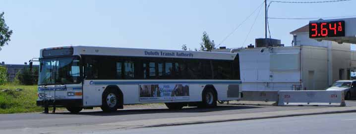 Duluth Gillig Advantage 137